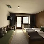 Zirbenhof