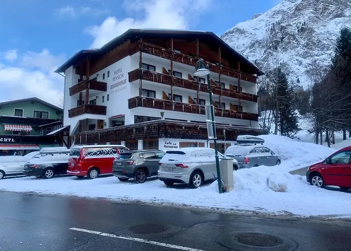 Ξενοδοχείο Zirbenhof