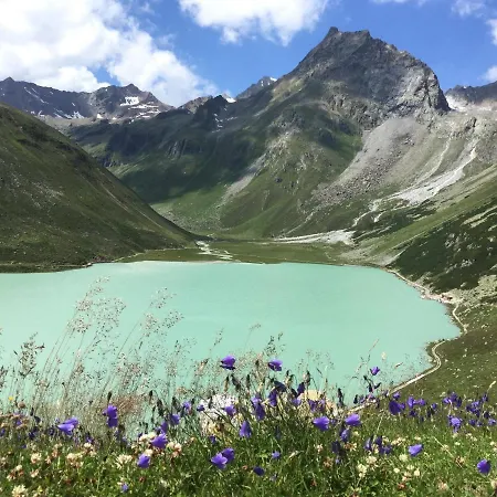 Zirbenhof Ξενοδοχείο 2*