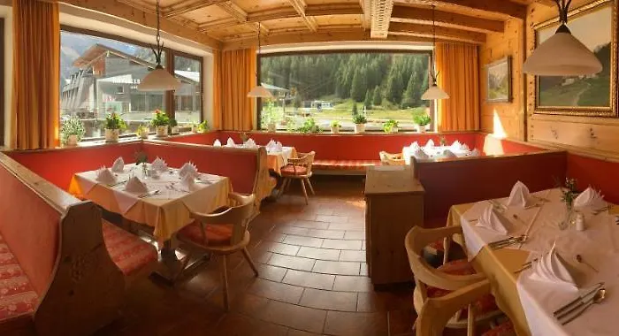 Zirbenhof Ξενοδοχείο Sankt Leonhard im Pitztal